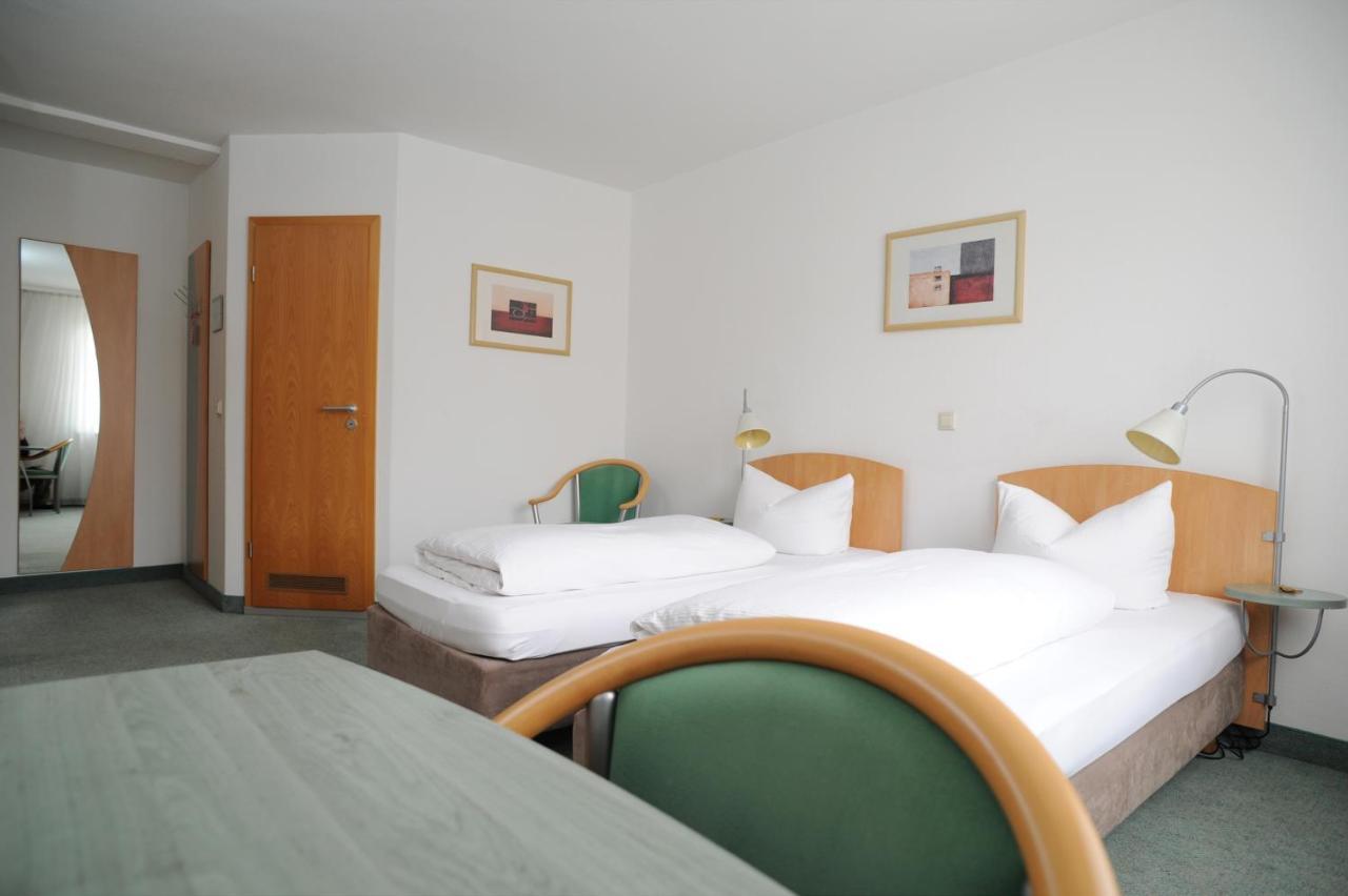 שטוטגרט Central-Classic Hotel מראה חיצוני תמונה