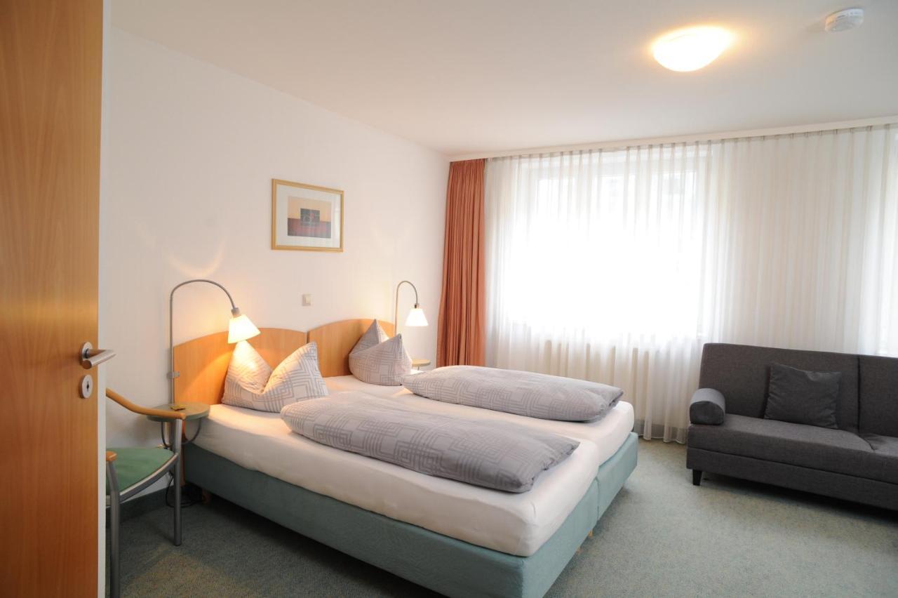 שטוטגרט Central-Classic Hotel מראה חיצוני תמונה