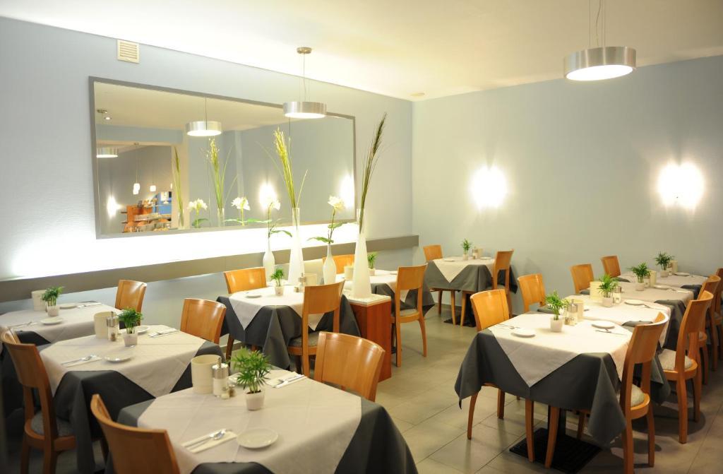 שטוטגרט Central-Classic Hotel מראה חיצוני תמונה