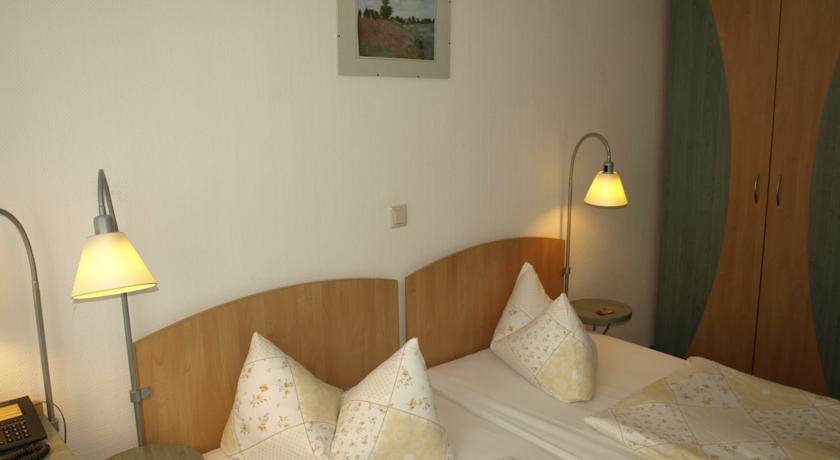 שטוטגרט Central-Classic Hotel מראה חיצוני תמונה